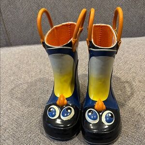 Western chief Kids Penguin Rain Boots - Blue and Yellow